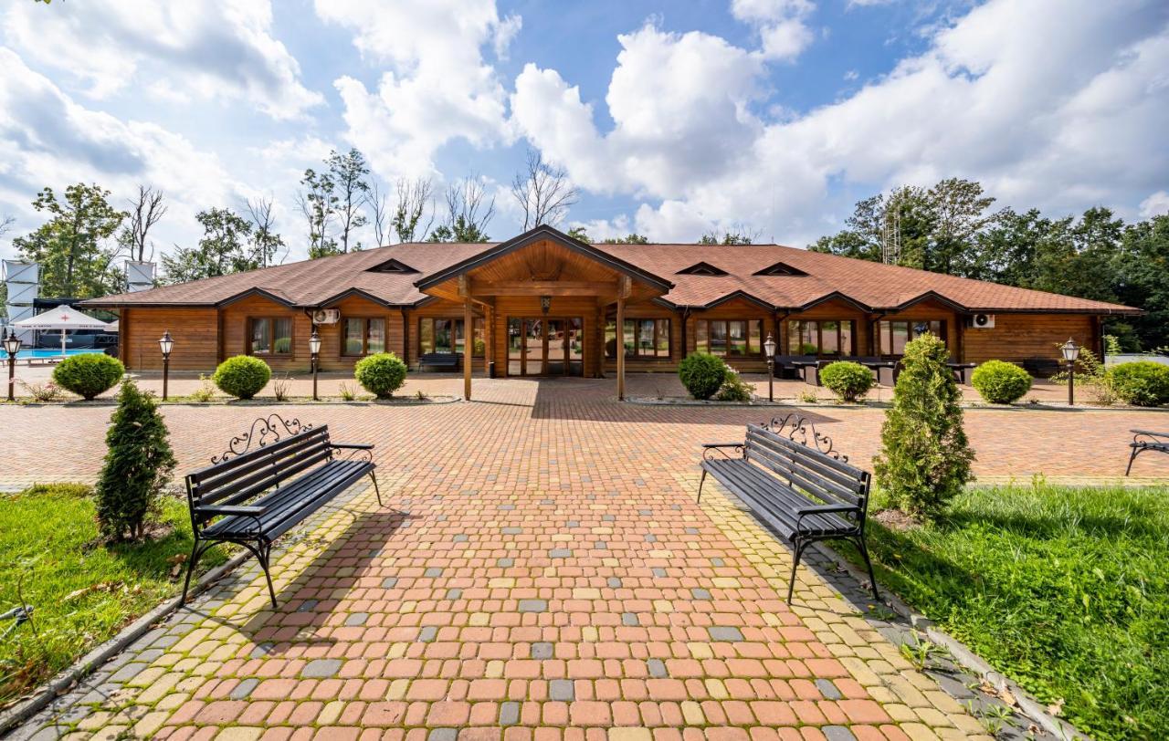 OTAMAN Resort Pasiky-Zubryts'ki Exterior foto